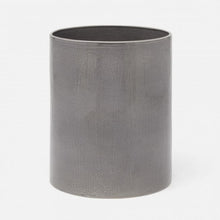 Load image into Gallery viewer, Cordoba Bathroom Accessories
